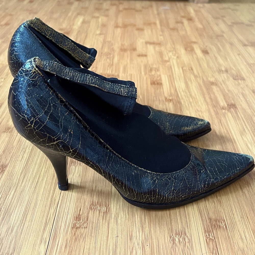 Vintage MIU MIU Sleek Ankle Leather Grunge Pump 37
